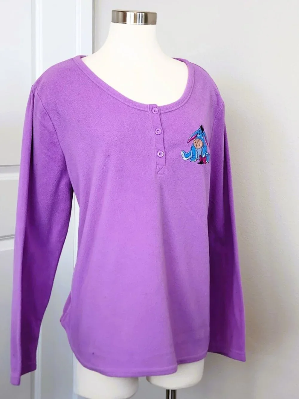 Disney Winnie the Pooh Eeyore Long Sleeved Fleece Sleep Shirt Size Women's 2X - Picture 3 of 8